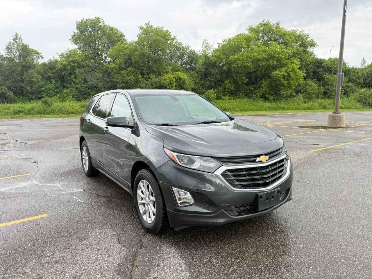 2019 Chevrolet Equinox LT Photo0