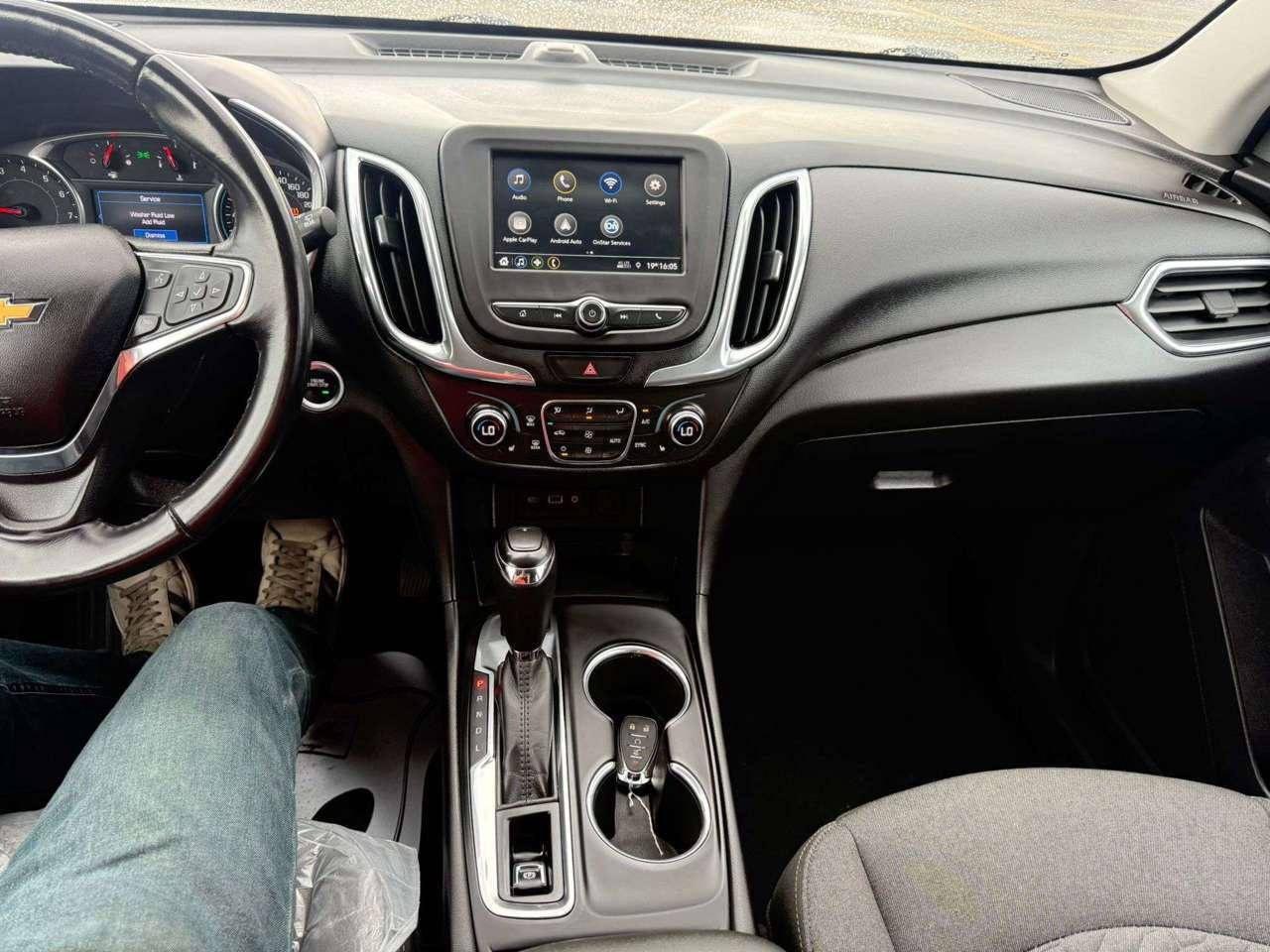 2019 Chevrolet Equinox LT Photo