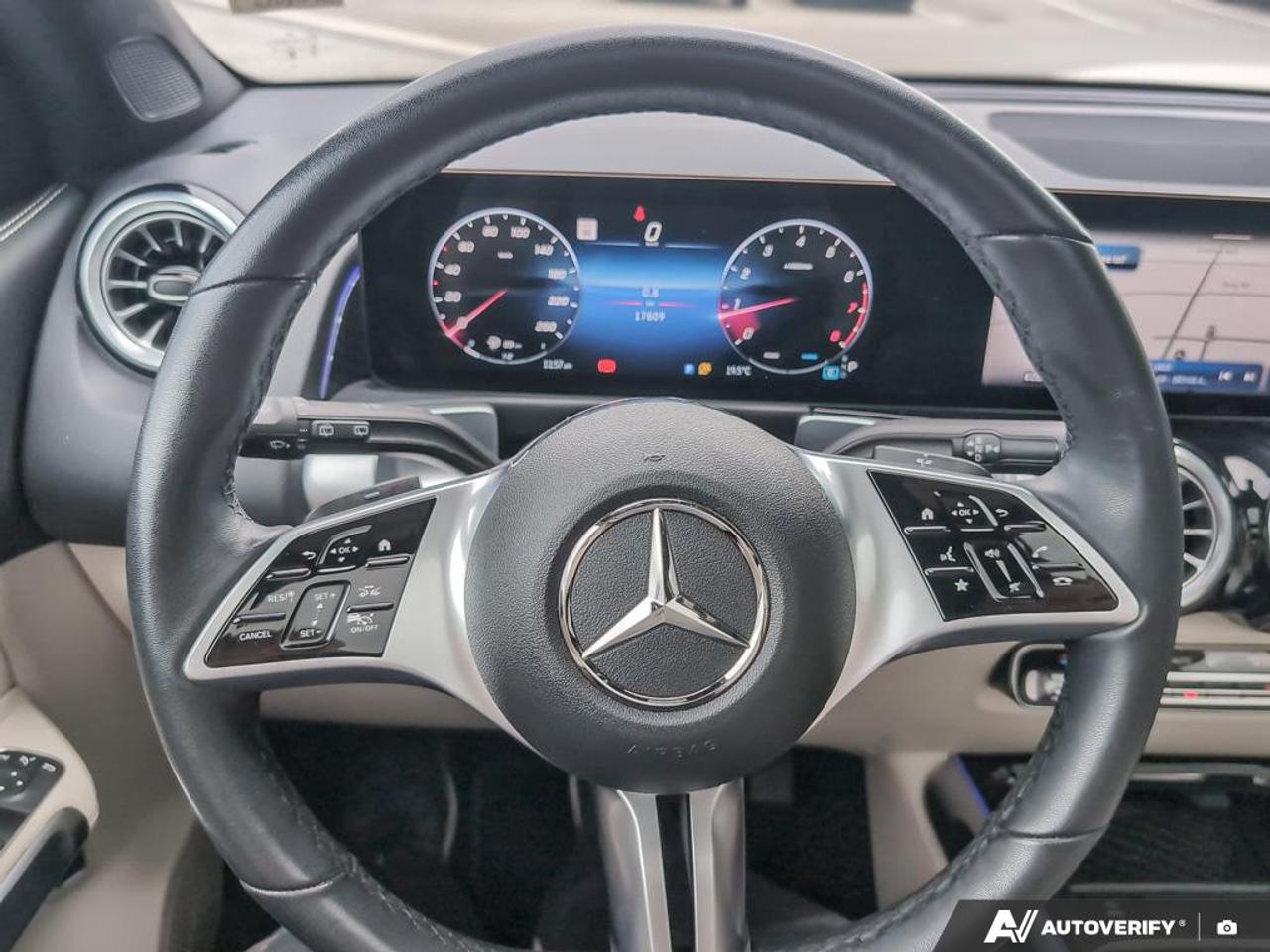 2025 Mercedes-Benz GLB 250 Base GLB 250 4dr All-Wheel Drive 4MATIC Photo