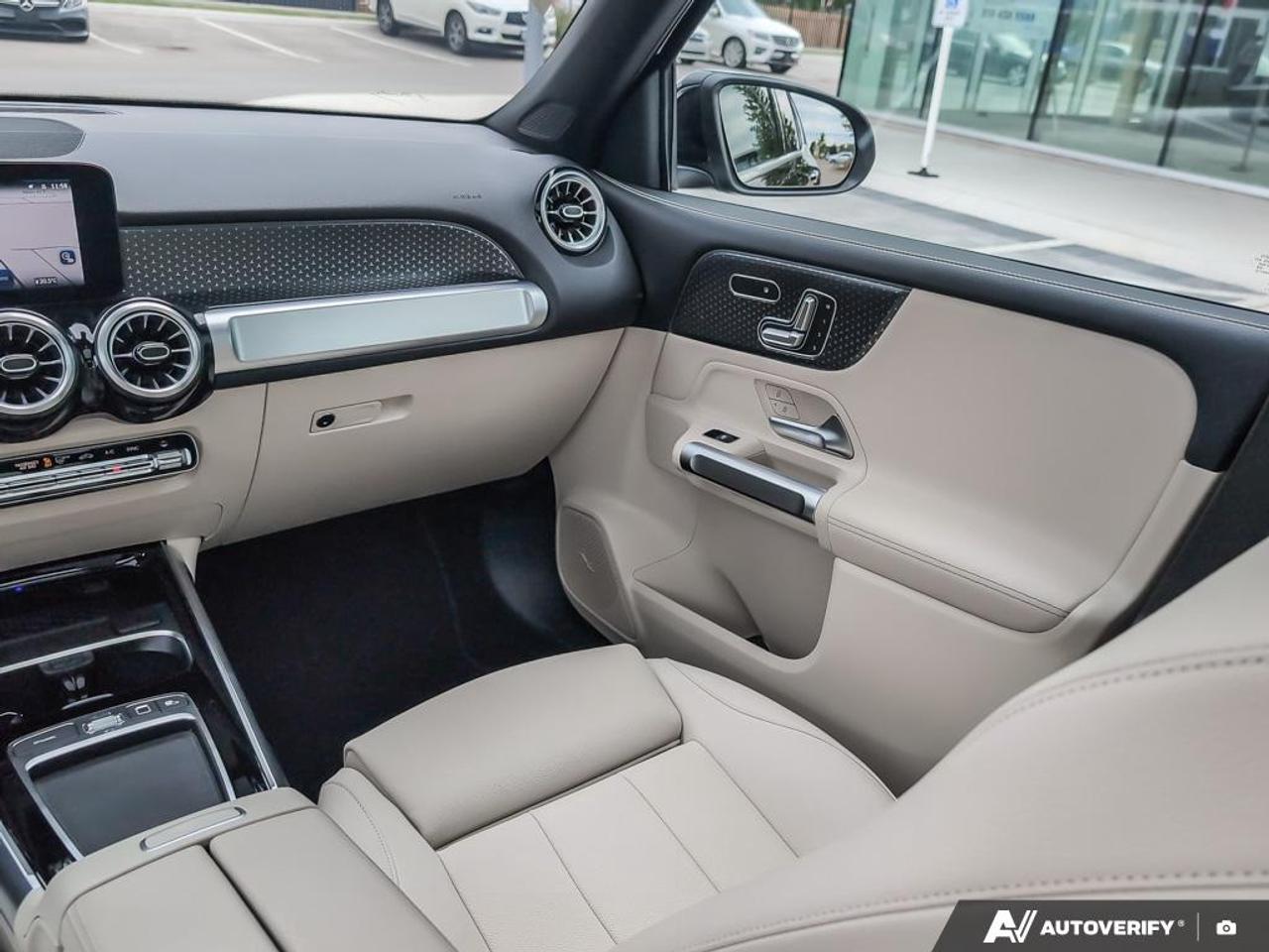 2025 Mercedes-Benz GLB 250 Base GLB 250 4dr All-Wheel Drive 4MATIC Photo