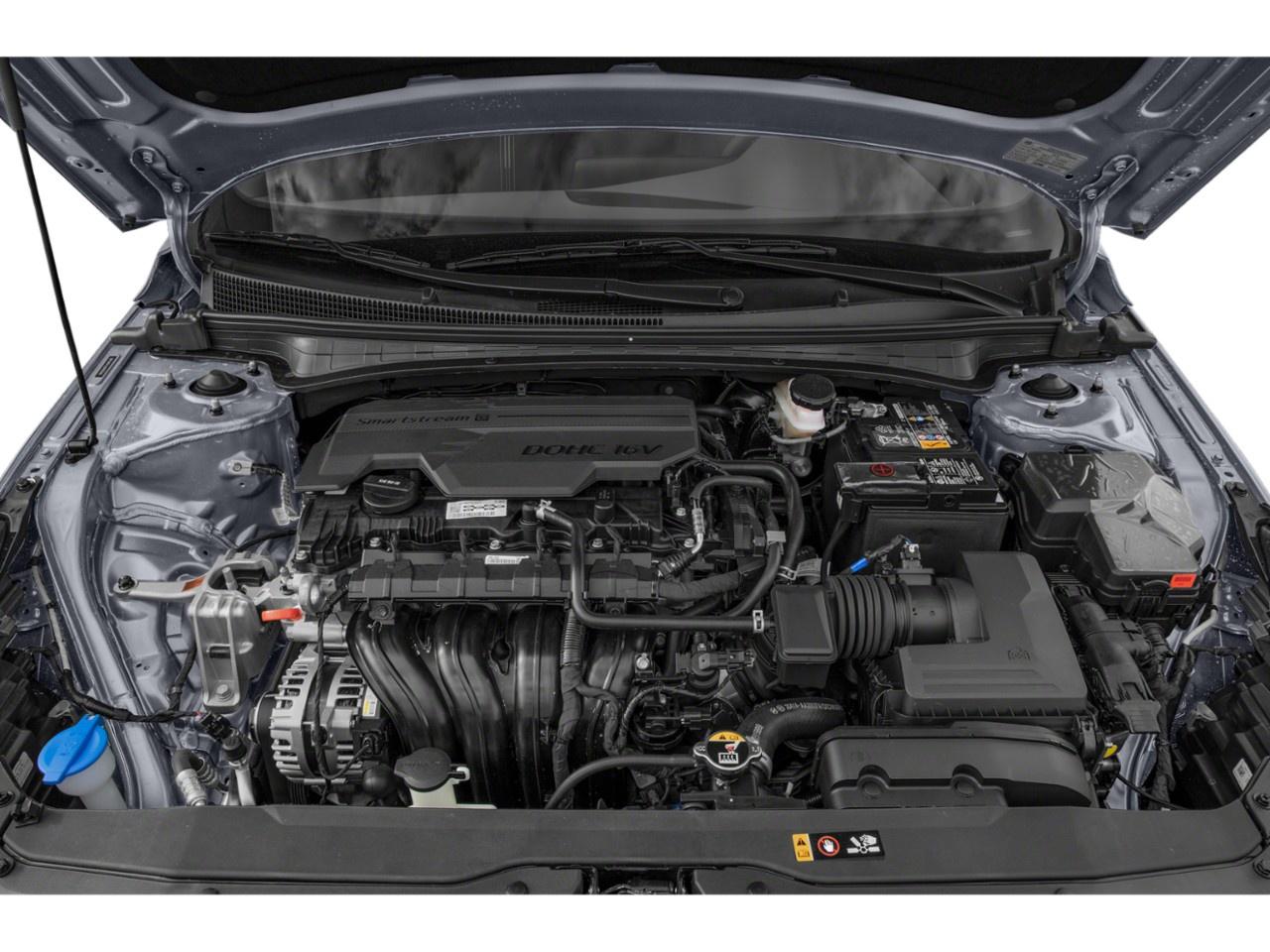 2023 Hyundai Elantra Preferred IVT Photo