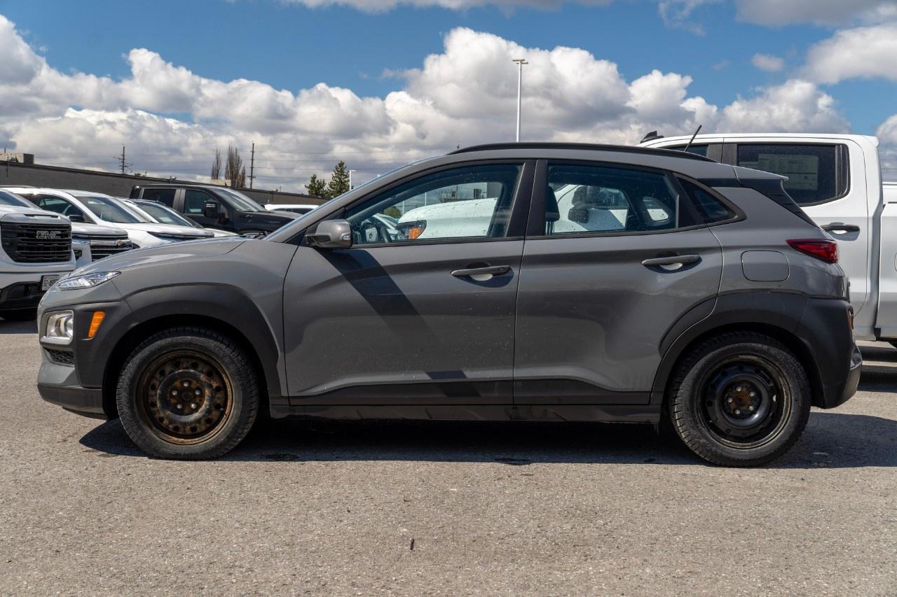 2021 Hyundai KONA 2.0L Essential FWD Photo
