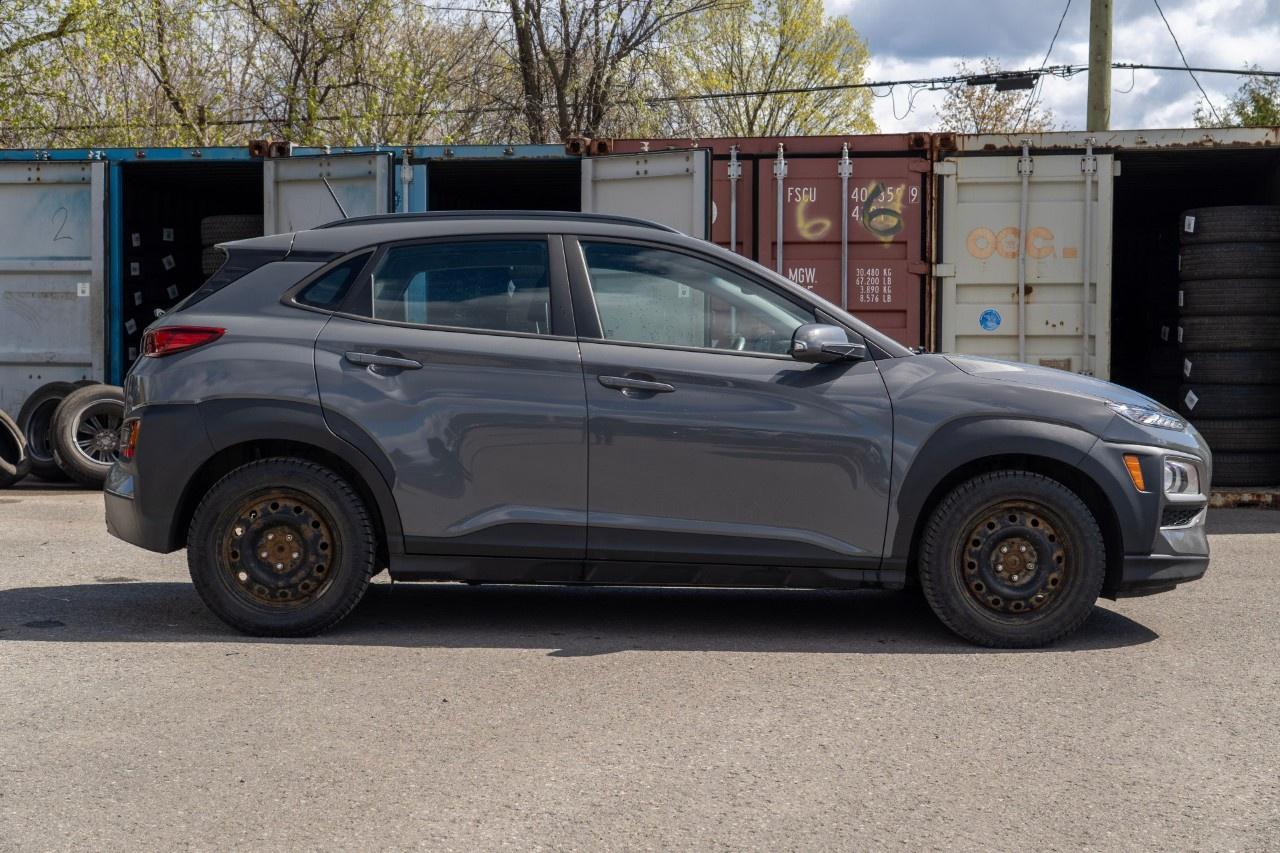 2021 Hyundai KONA 2.0L Essential FWD Photo