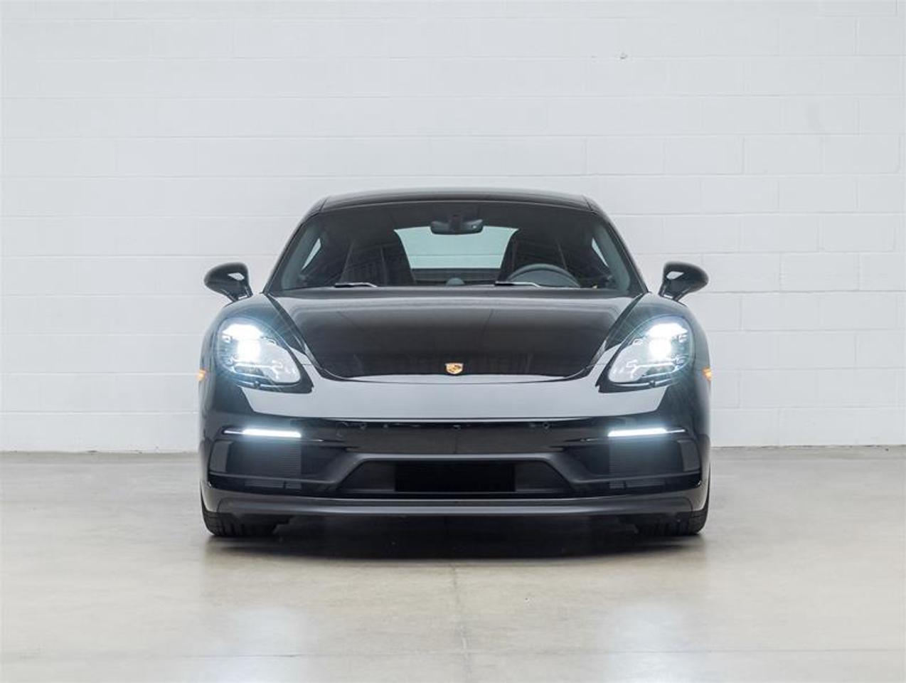 2025 Porsche 718 Cayman  Photo