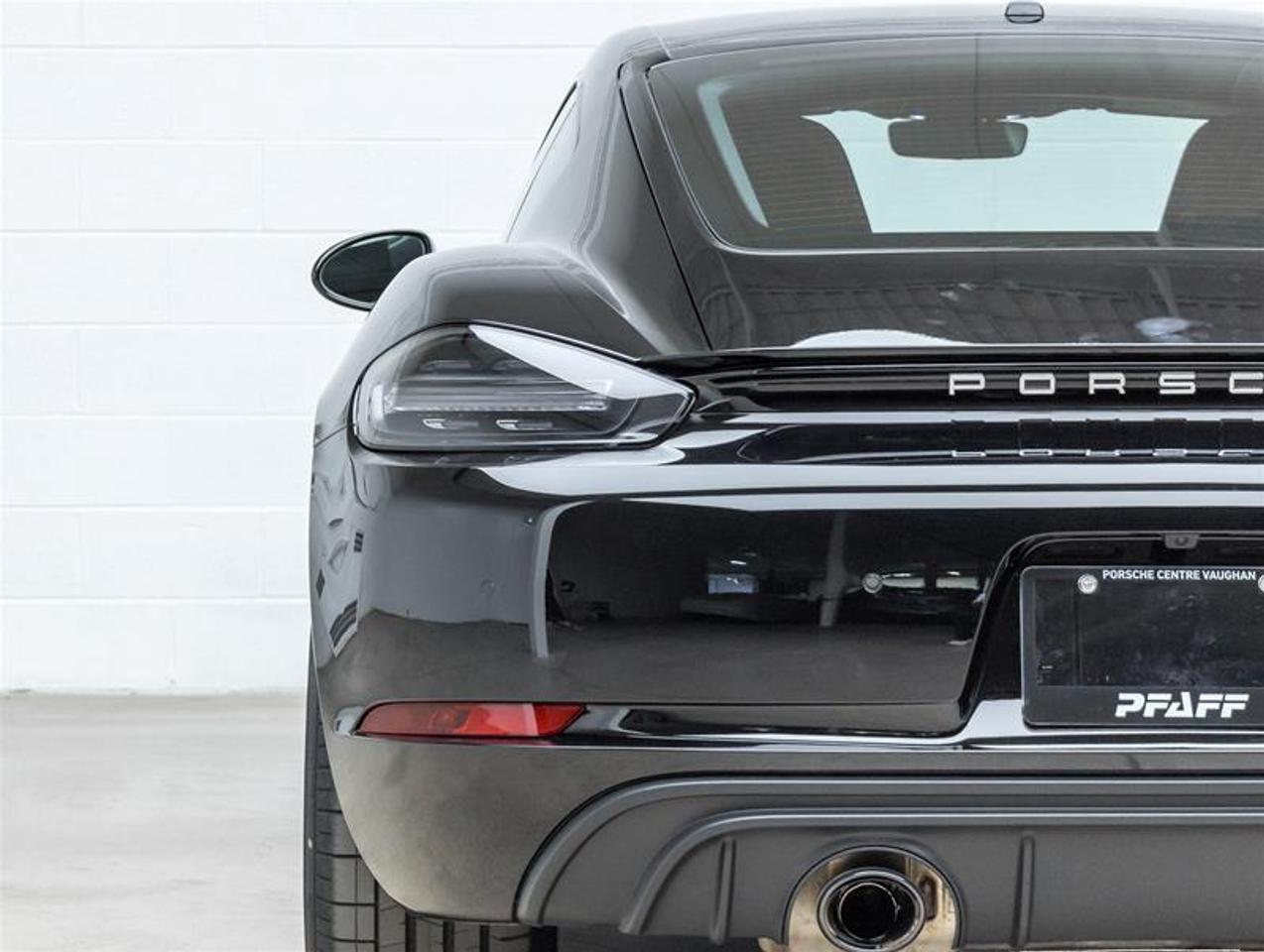 2025 Porsche 718 Cayman  Photo