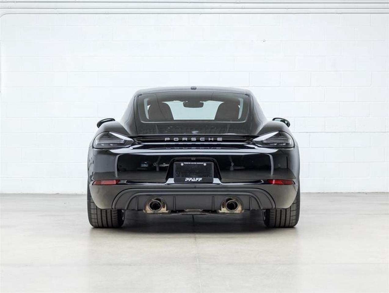 2025 Porsche 718 Cayman  Photo