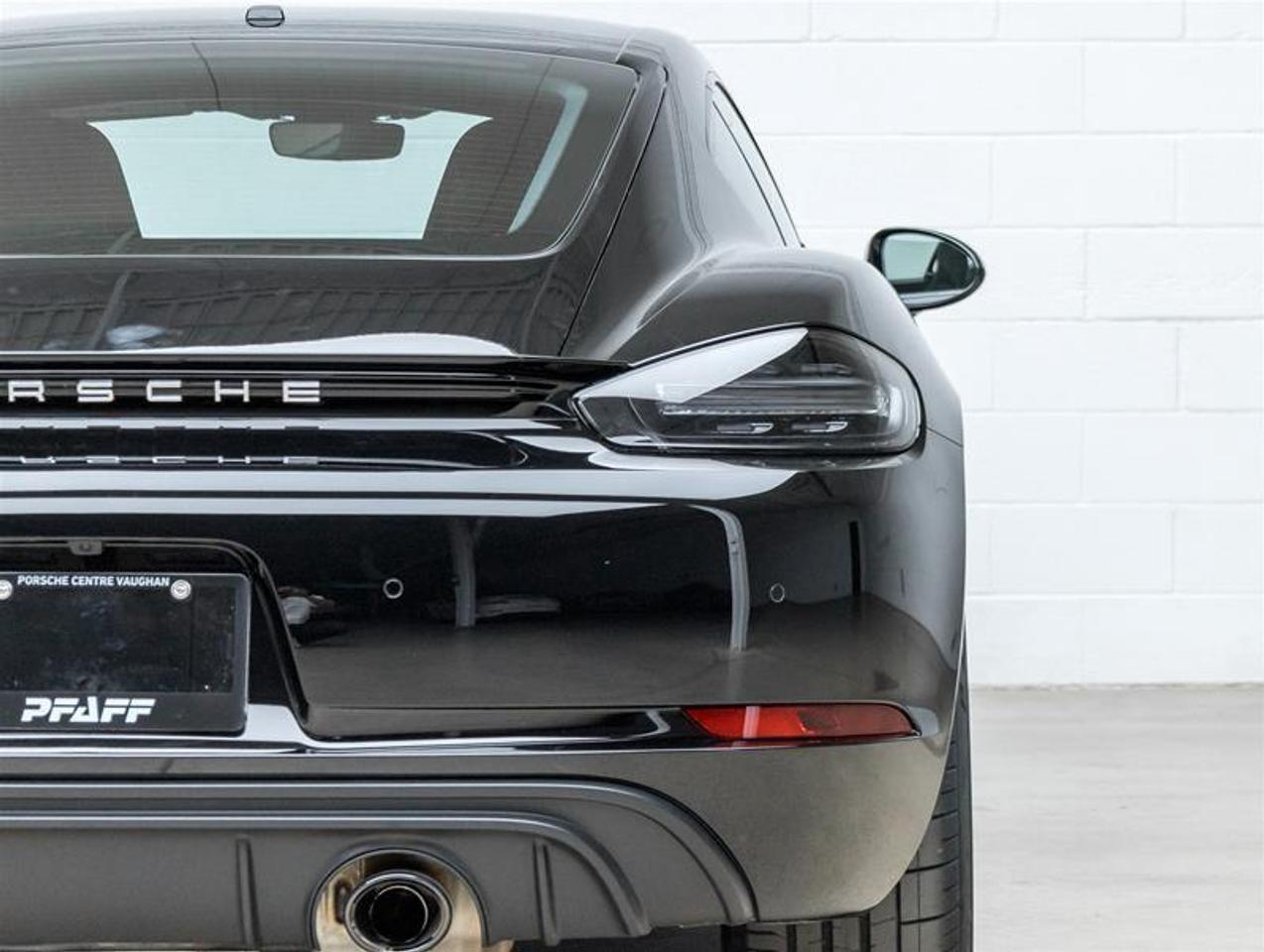 2025 Porsche 718 Cayman  Photo