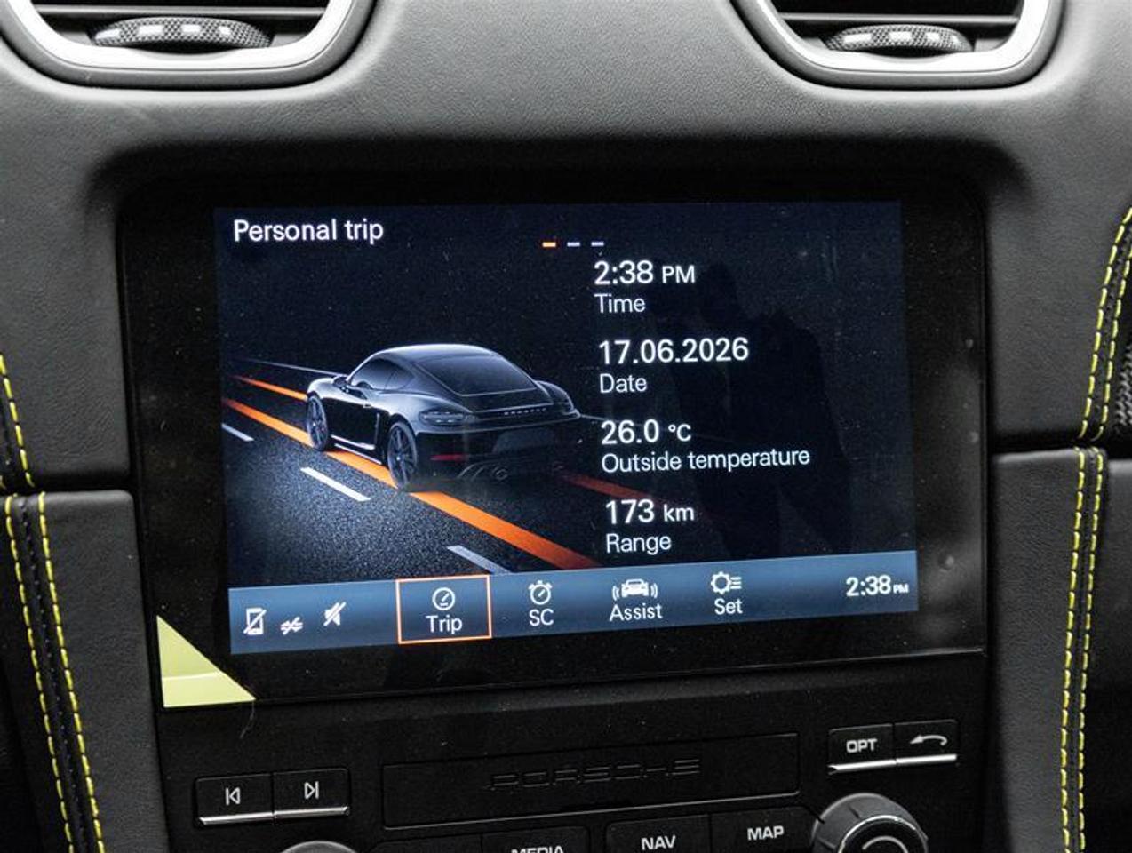 2025 Porsche 718 Cayman  Photo