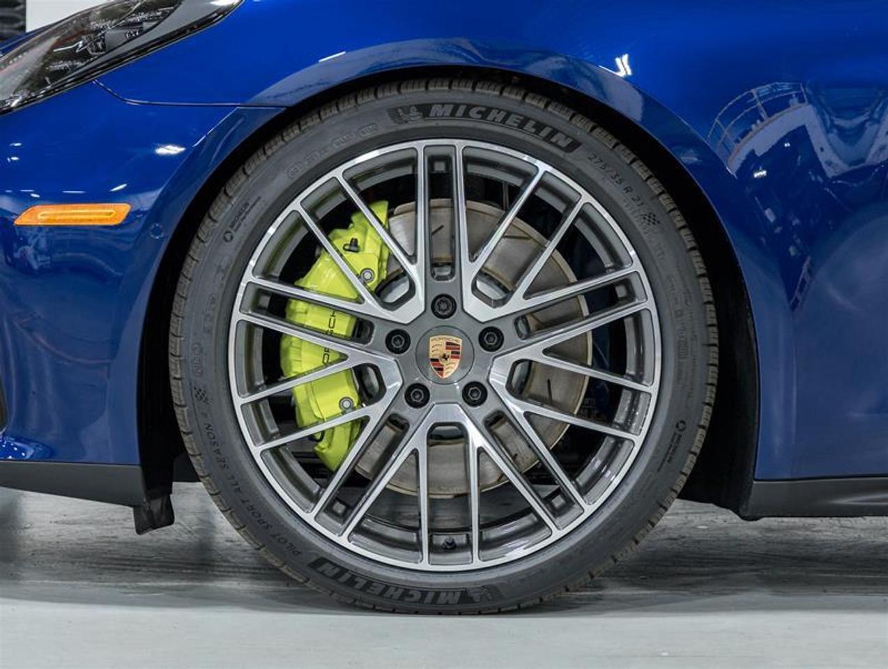 2026 Porsche Panamera  Photo