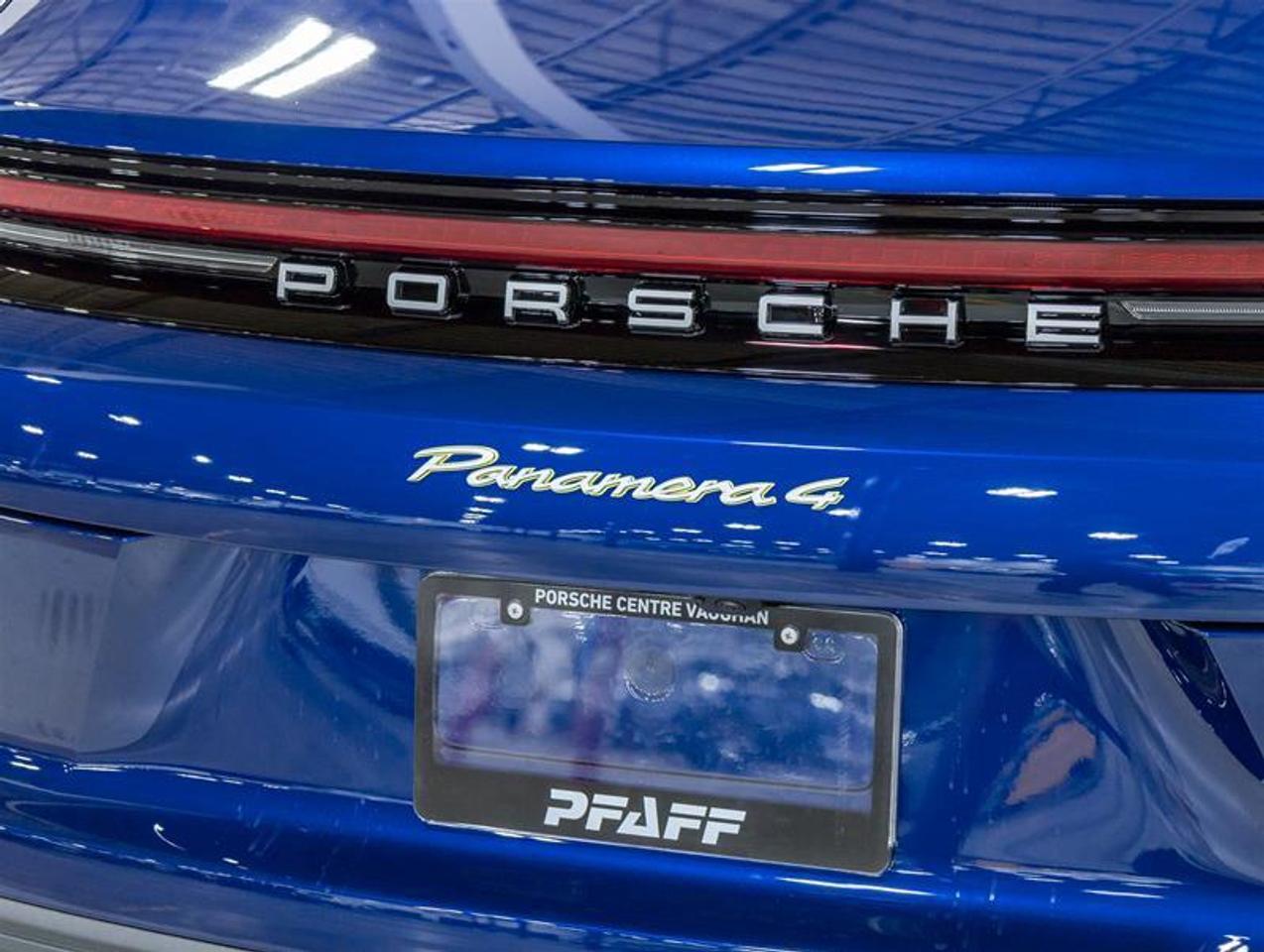 2026 Porsche Panamera  Photo