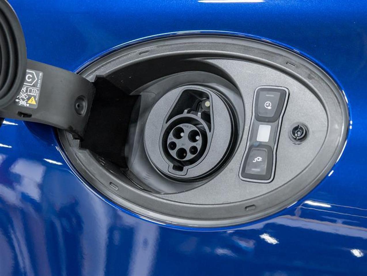 2026 Porsche Panamera  Photo