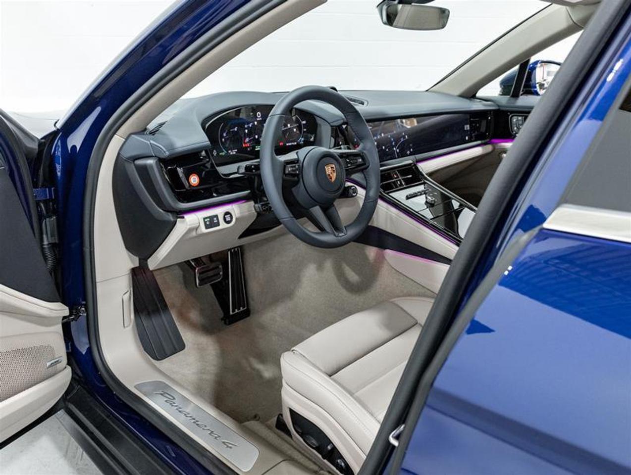 2026 Porsche Panamera  Photo