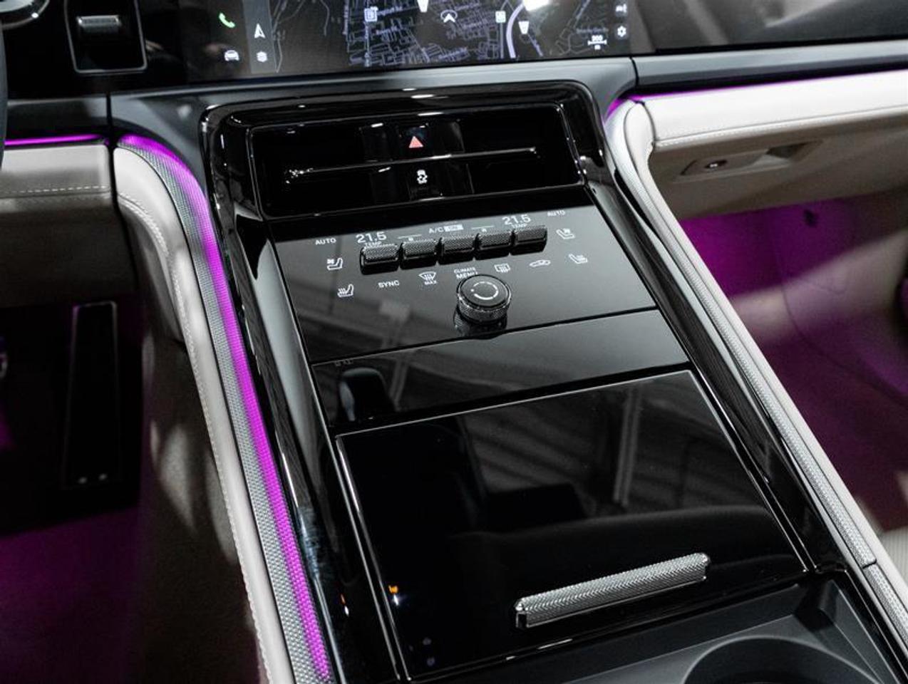 2026 Porsche Panamera  Photo