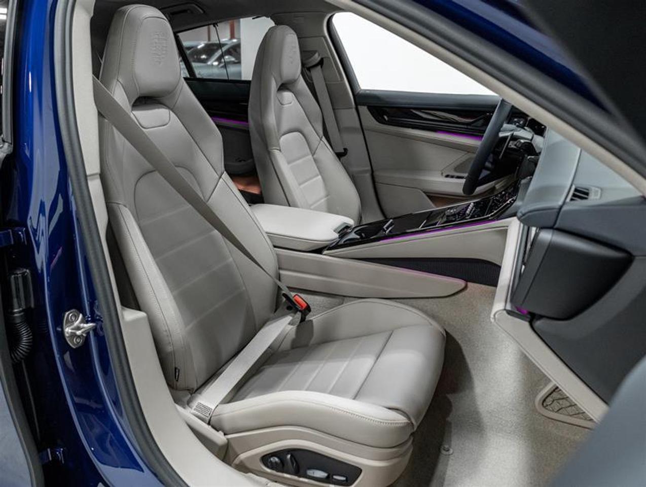 2026 Porsche Panamera  Photo