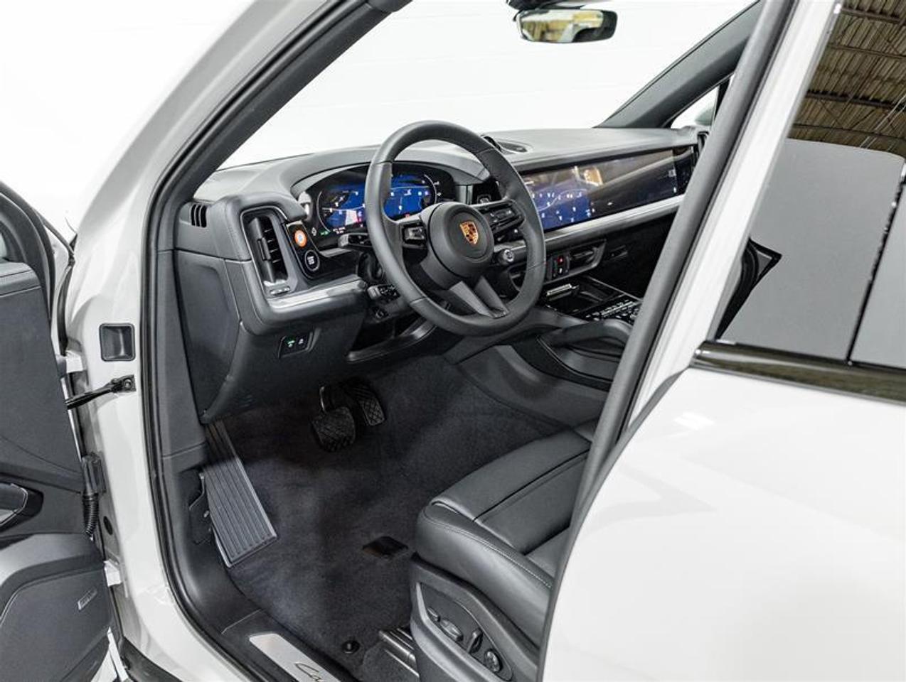 2026 Porsche Cayenne  Photo