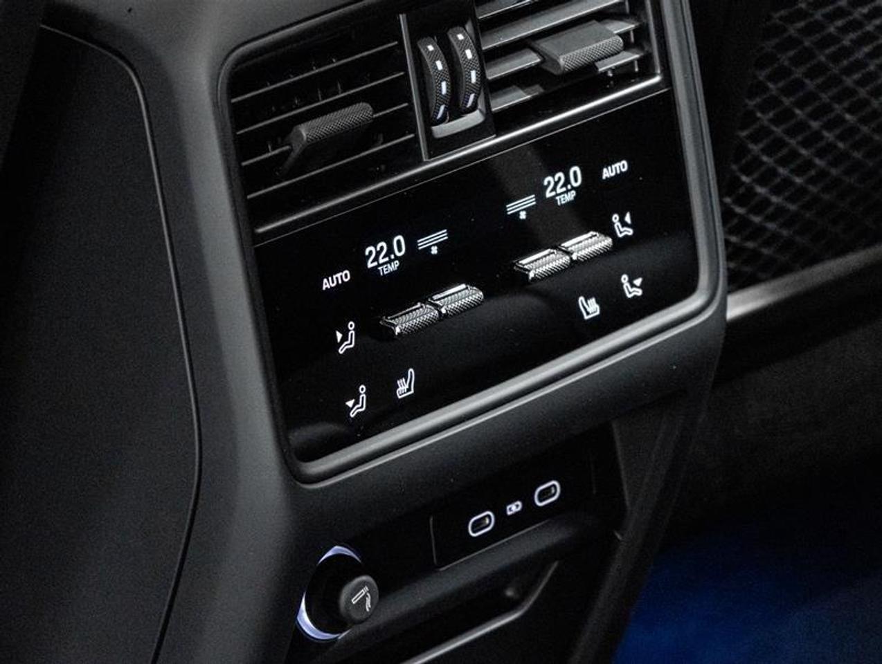 2026 Porsche Cayenne  Photo