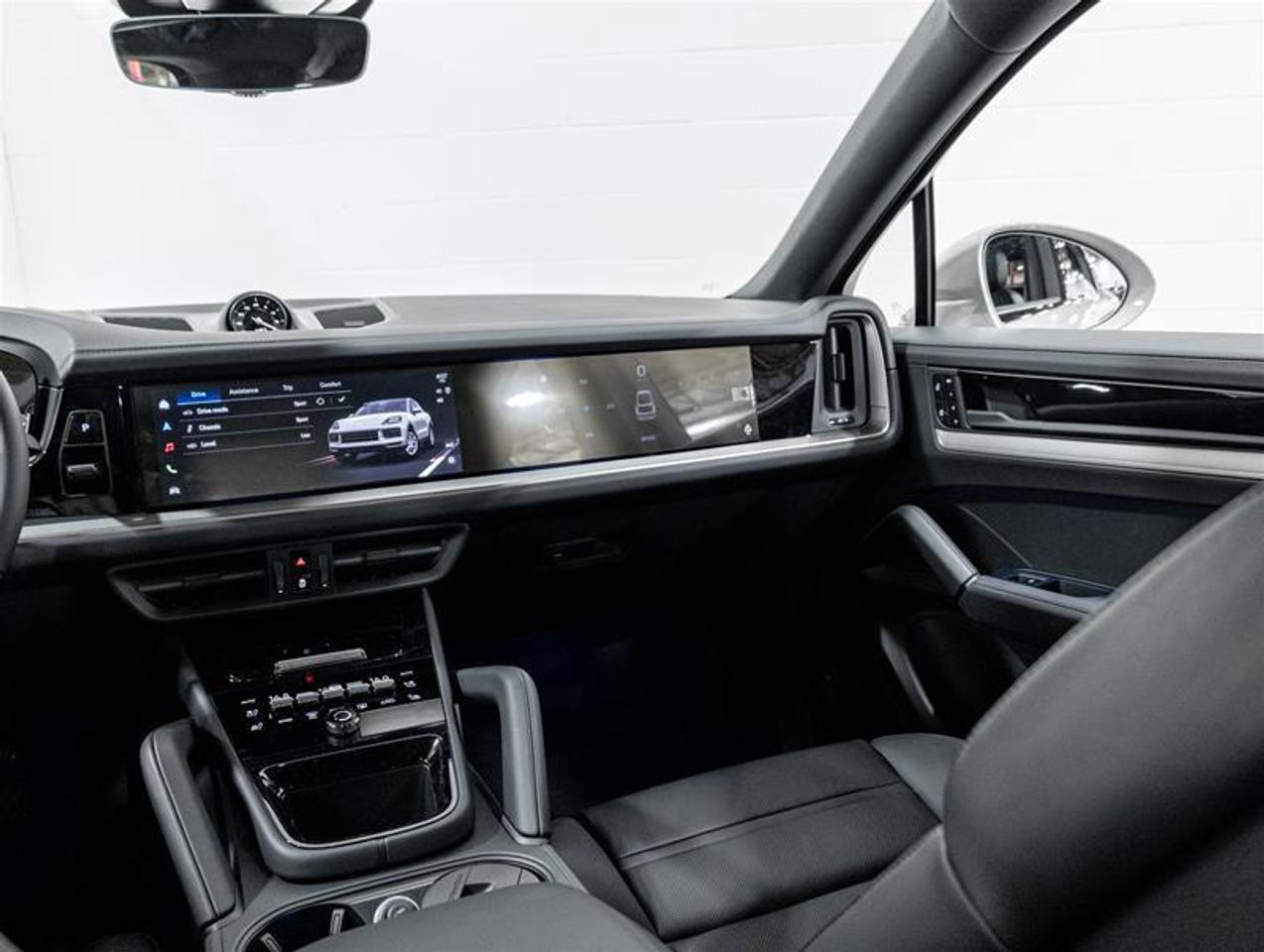 2026 Porsche Cayenne  Photo