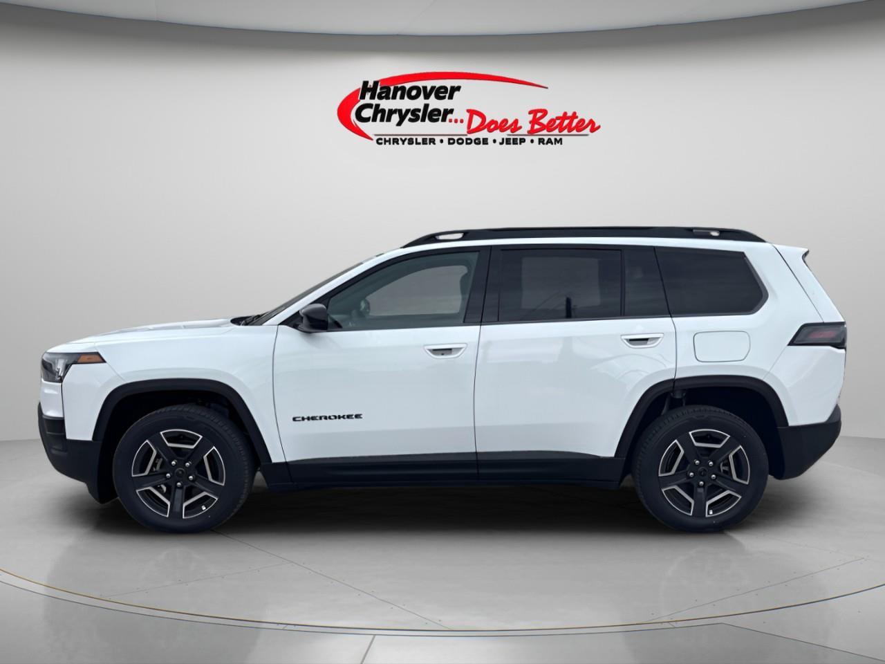 2026 Jeep Cherokee LAREDO 4x4 Photo