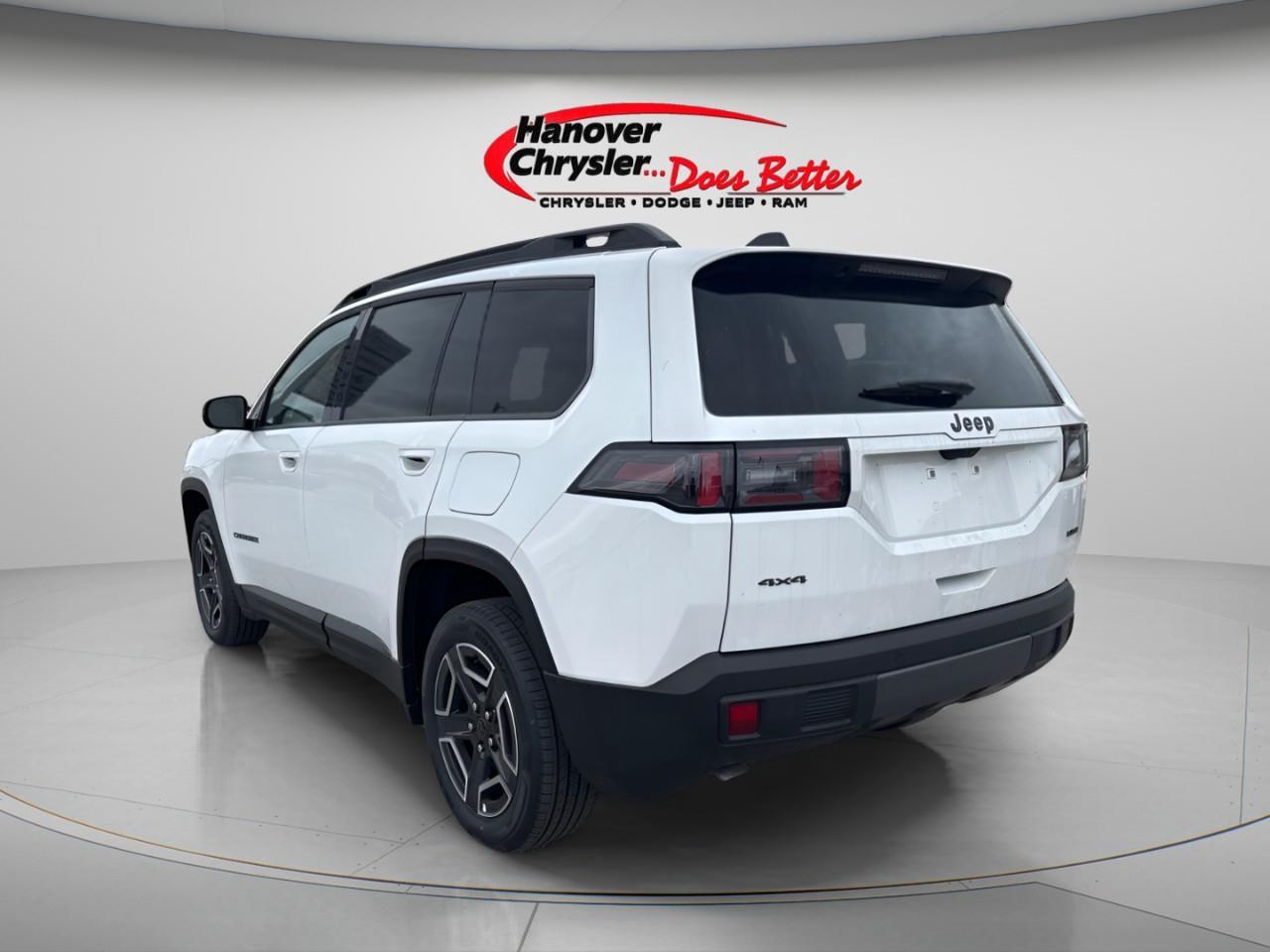 2026 Jeep Cherokee LAREDO 4x4 Photo