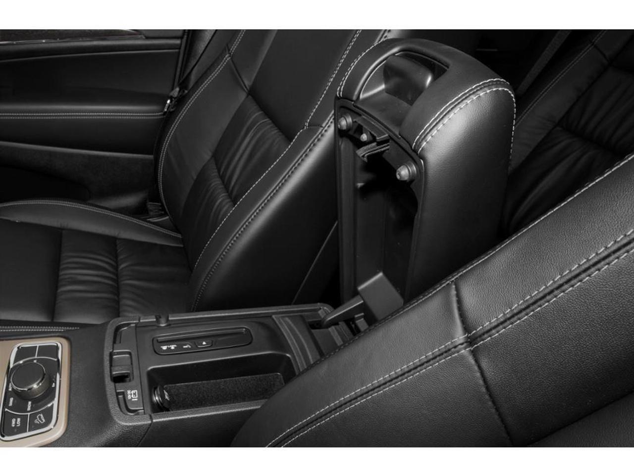 2014 Jeep Grand Cherokee 4WD 4Dr Limited Photo