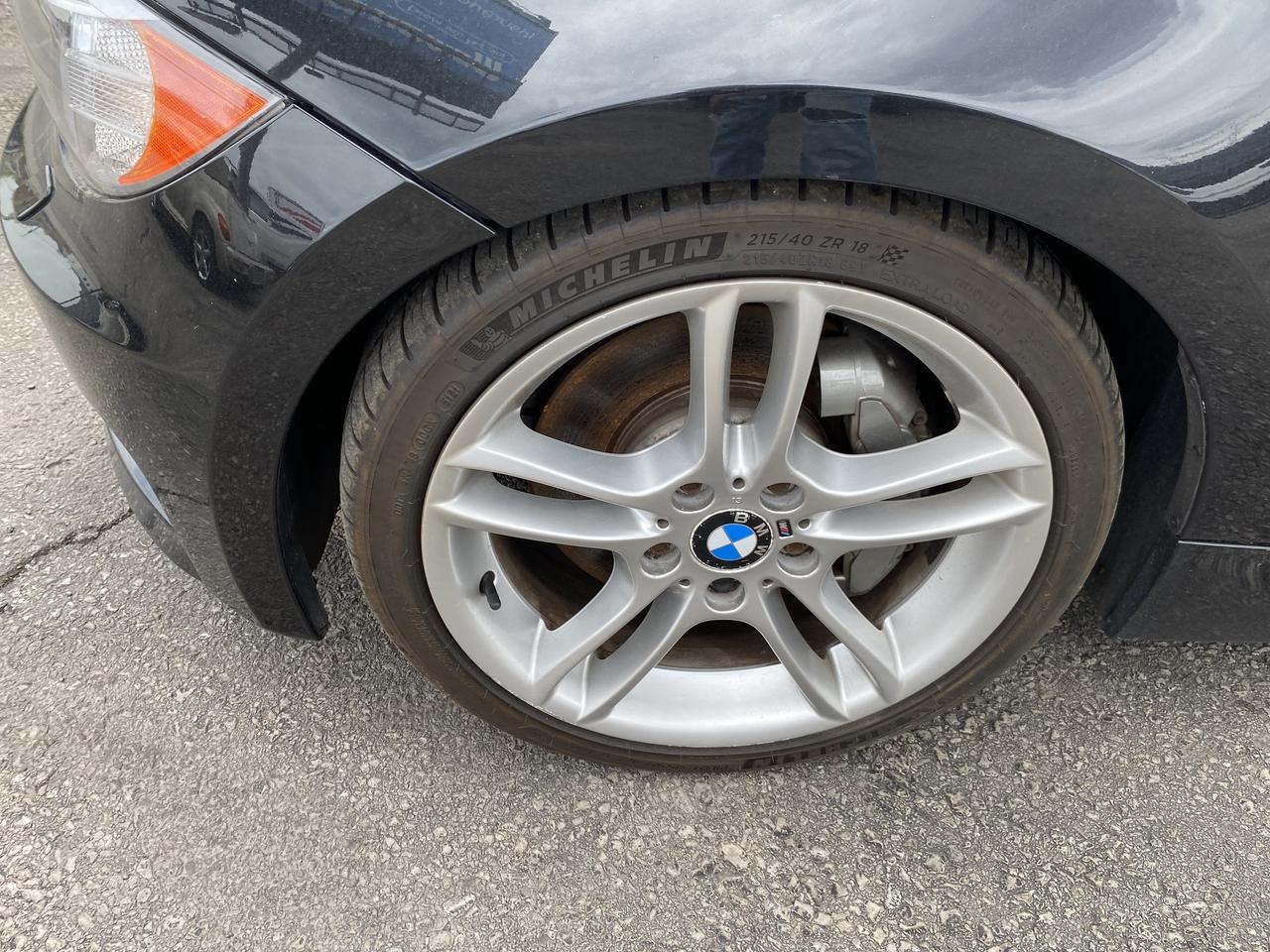 2012 BMW 1 Series 2dr Cabriolet 135i Photo
