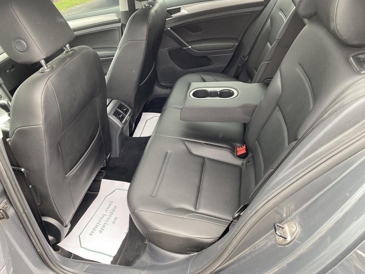 2016 Volkswagen Golf 5dr HB Auto 1.8 TSI Highline Photo