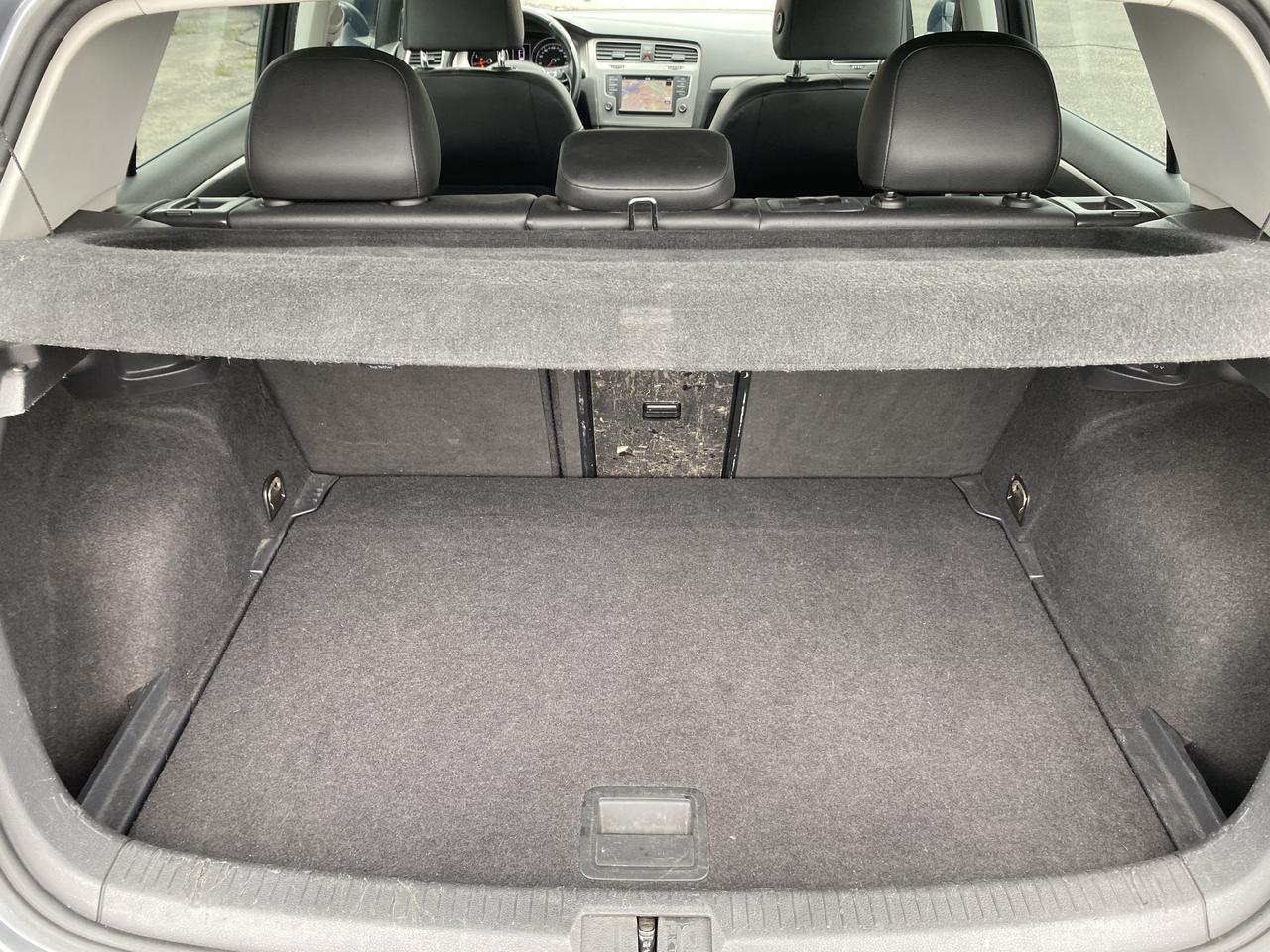 2016 Volkswagen Golf 5dr HB Auto 1.8 TSI Highline Photo