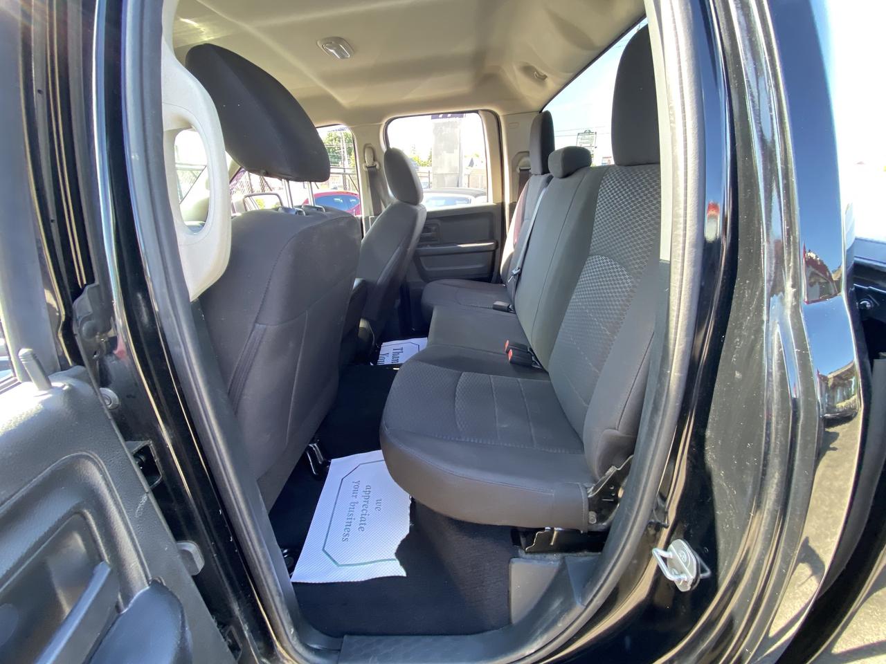 2019 RAM 1500 Classic Express 4x4 Quad Cab 6'4  Box Photo