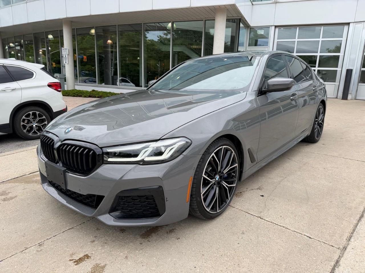 2022 BMW 530 i xDrive 4dr All-Wheel Drive Sedan Photo