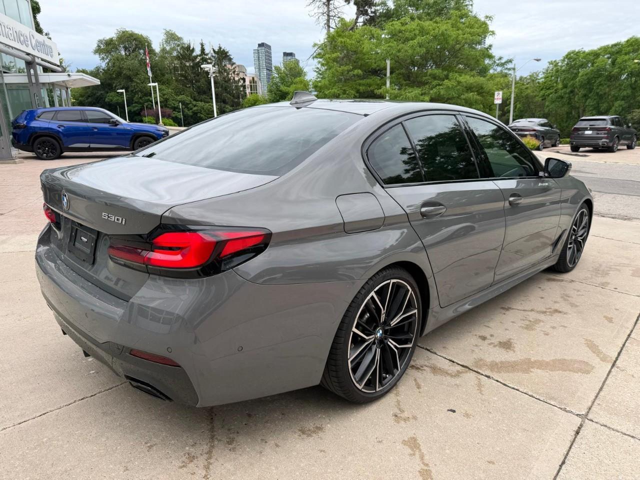 2022 BMW 530 i xDrive 4dr All-Wheel Drive Sedan Photo