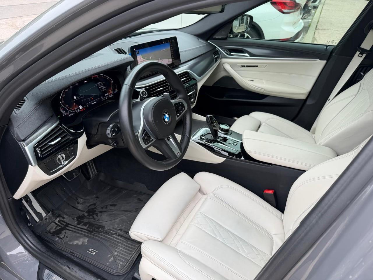 2022 BMW 530 i xDrive 4dr All-Wheel Drive Sedan Photo