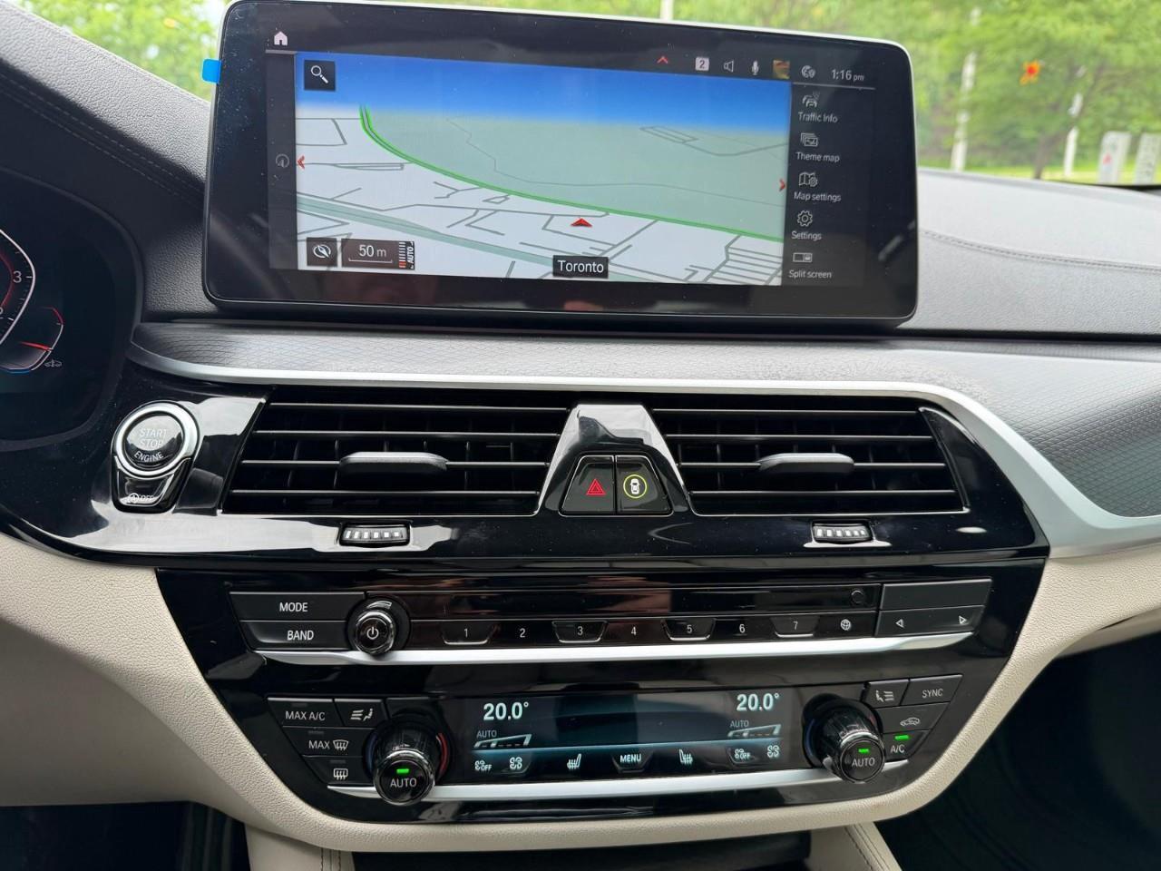 2022 BMW 530 i xDrive 4dr All-Wheel Drive Sedan Photo