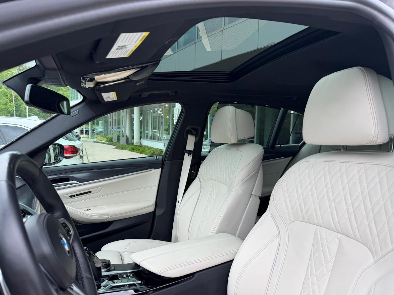 2022 BMW 530 i xDrive 4dr All-Wheel Drive Sedan Photo