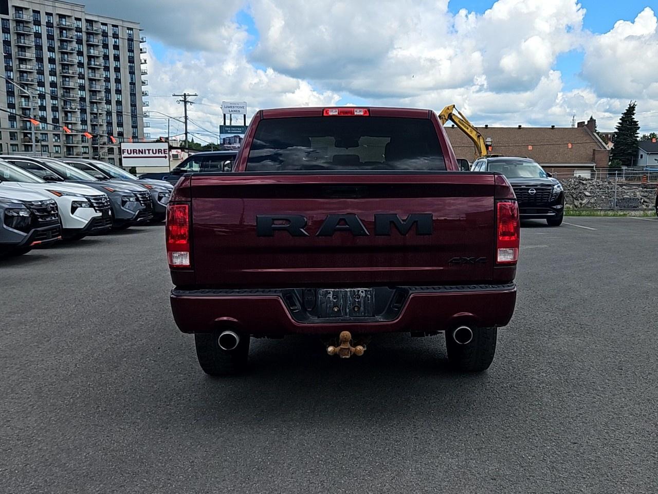 2020 RAM 1500 Classic EXPRESS 4X4 CREW CAB 5'7" BOX Photo