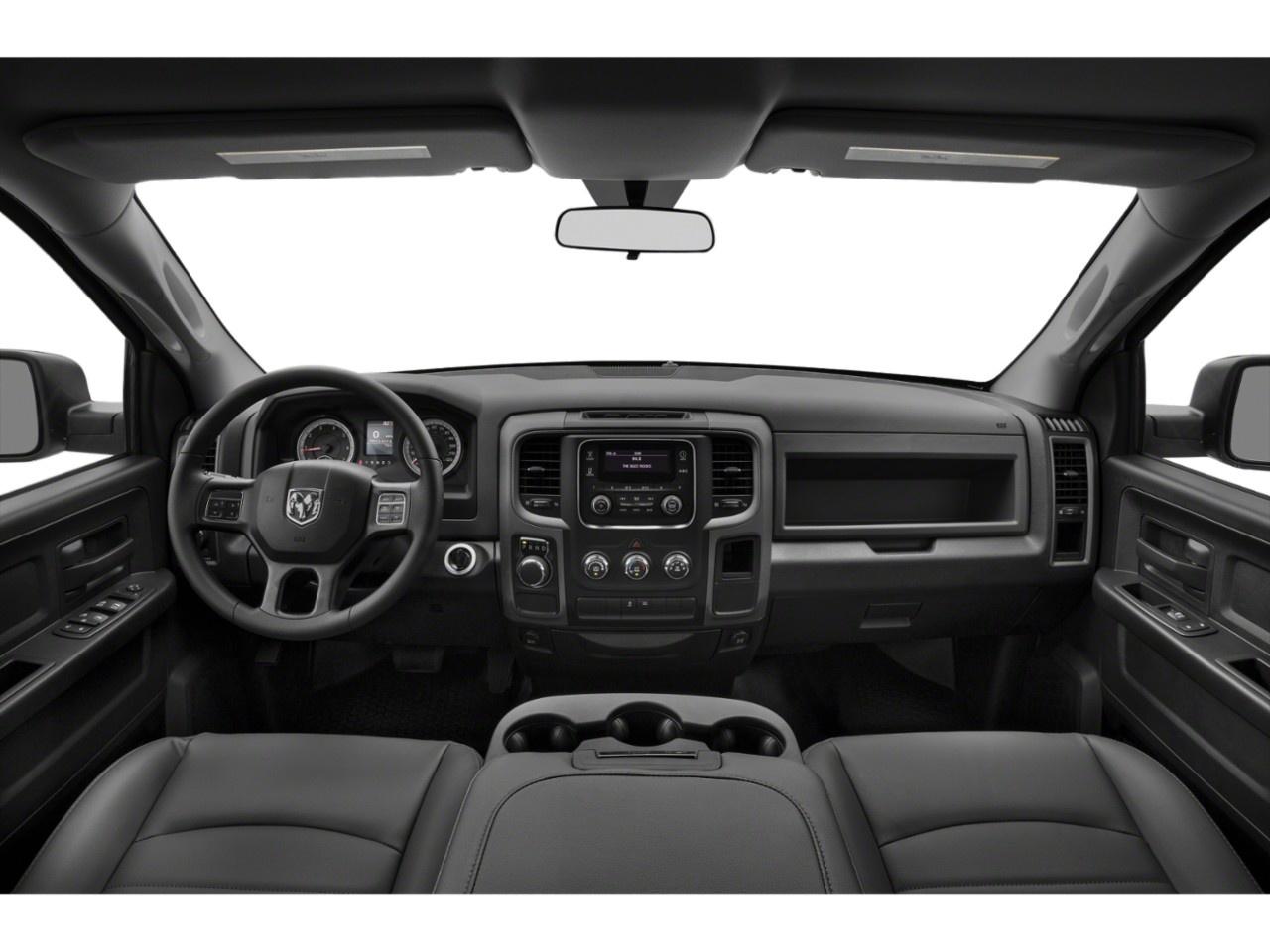 2020 RAM 1500 Classic EXPRESS 4X4 CREW CAB 5'7" BOX Photo