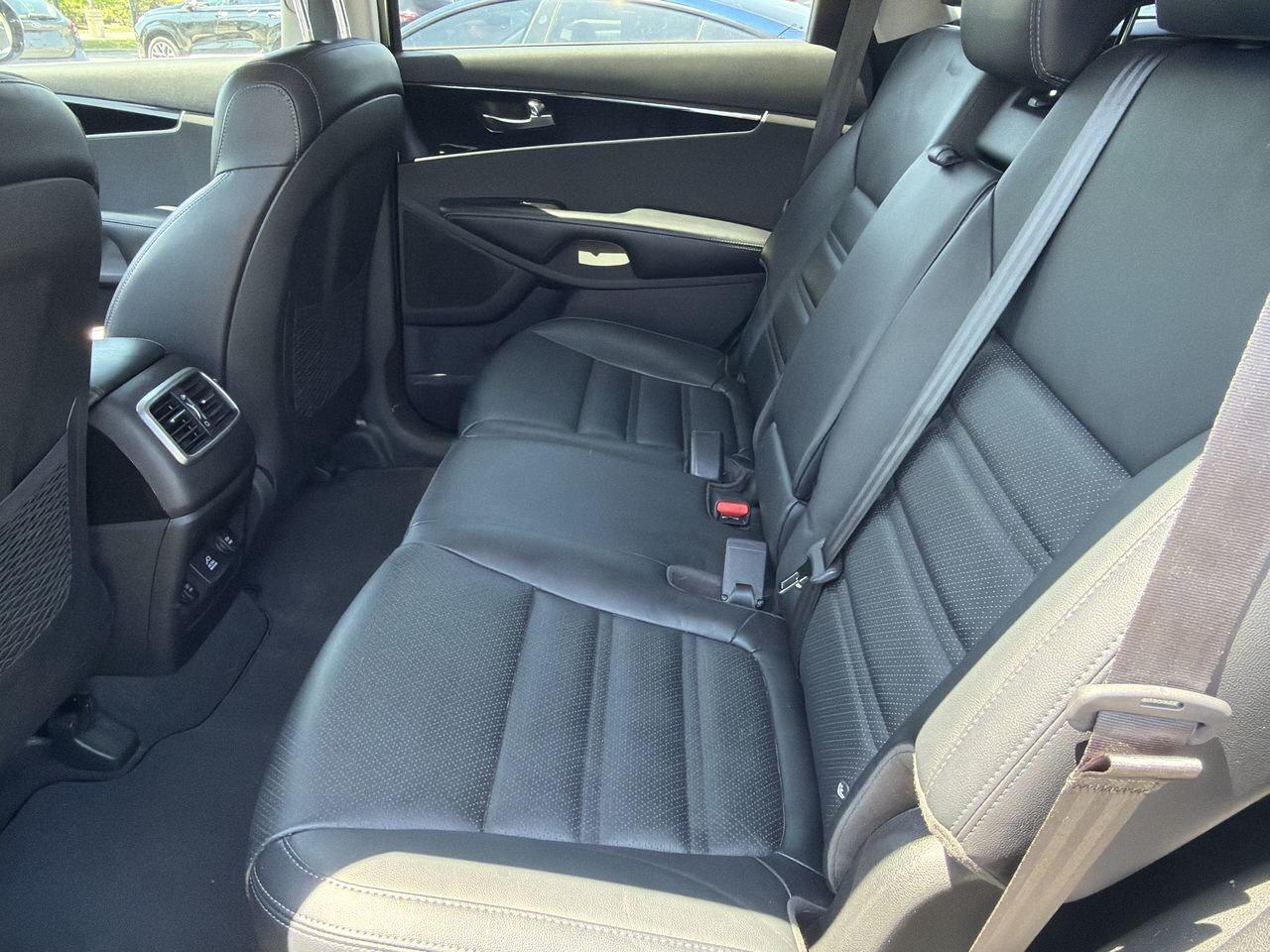 2019 Kia Sorento EX AWD 2 Tire Sets   7 Seater   Lthr Seats   Memor Photo