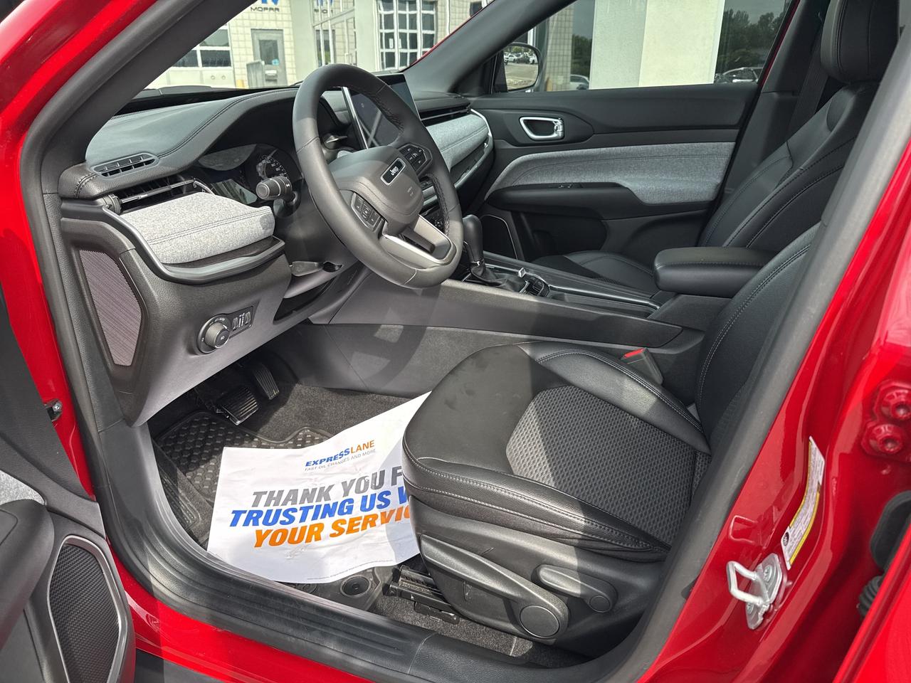 2024 Jeep Compass NORTH Photo