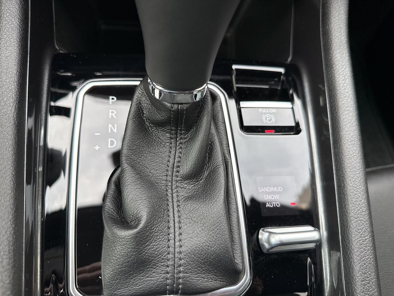 2024 Jeep Compass NORTH Photo