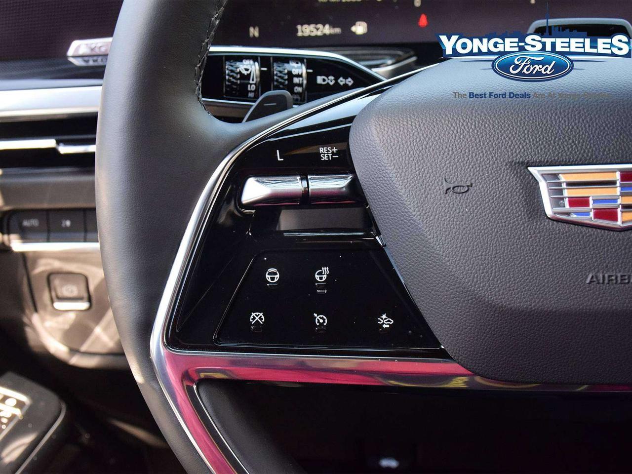 2025 Cadillac Escalade 4WD SPORT Photo