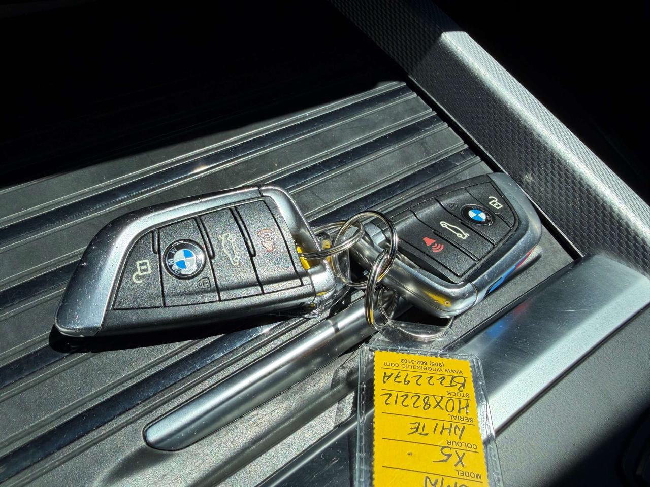2017 BMW X5 M SPORT BLIND SPOT HEADS UP SOFT CLOSE Photo