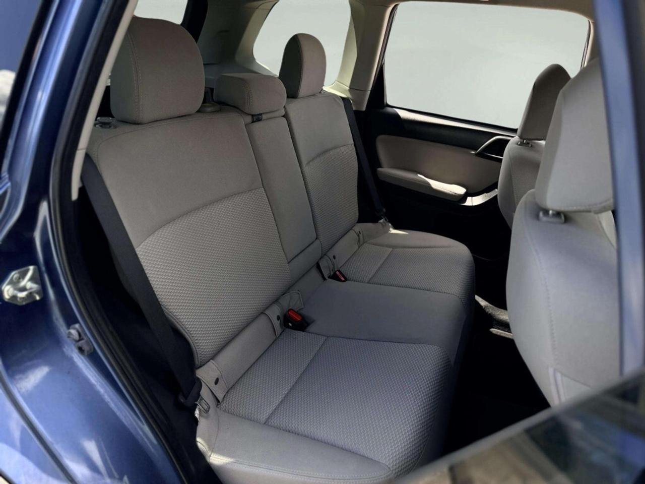2015 Subaru Forester CONVENIENCE Photo