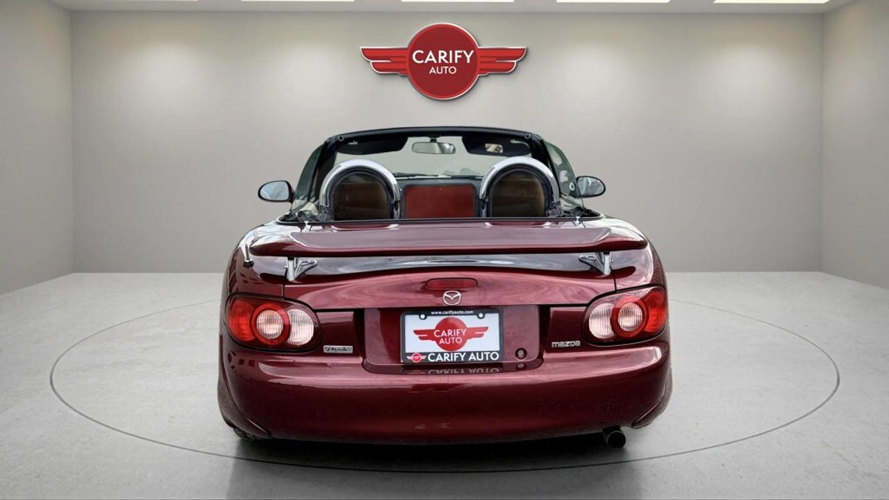 2003 Mazda MX-5 Automatic Photo