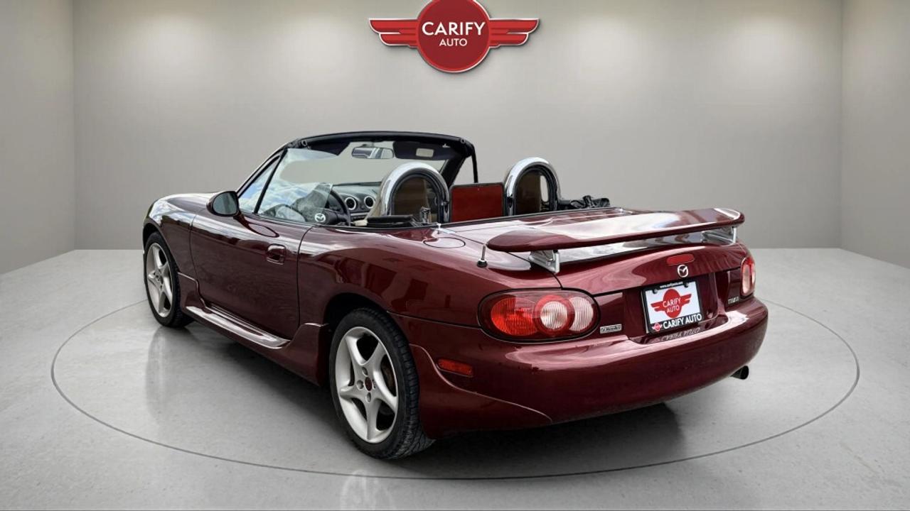 2003 Mazda MX-5 Automatic Photo