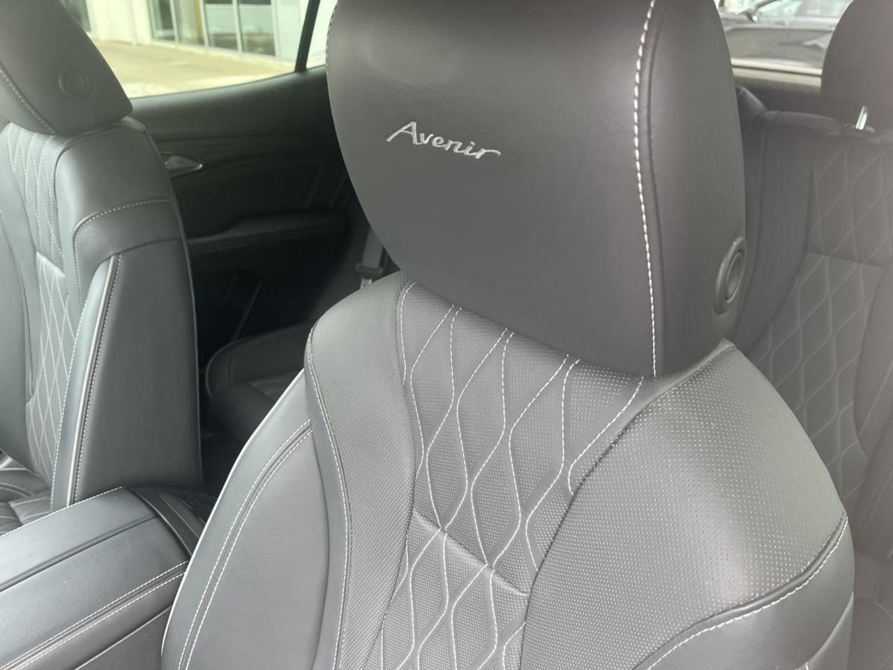 2023 Buick Envision AWD 4dr Avenir Photo