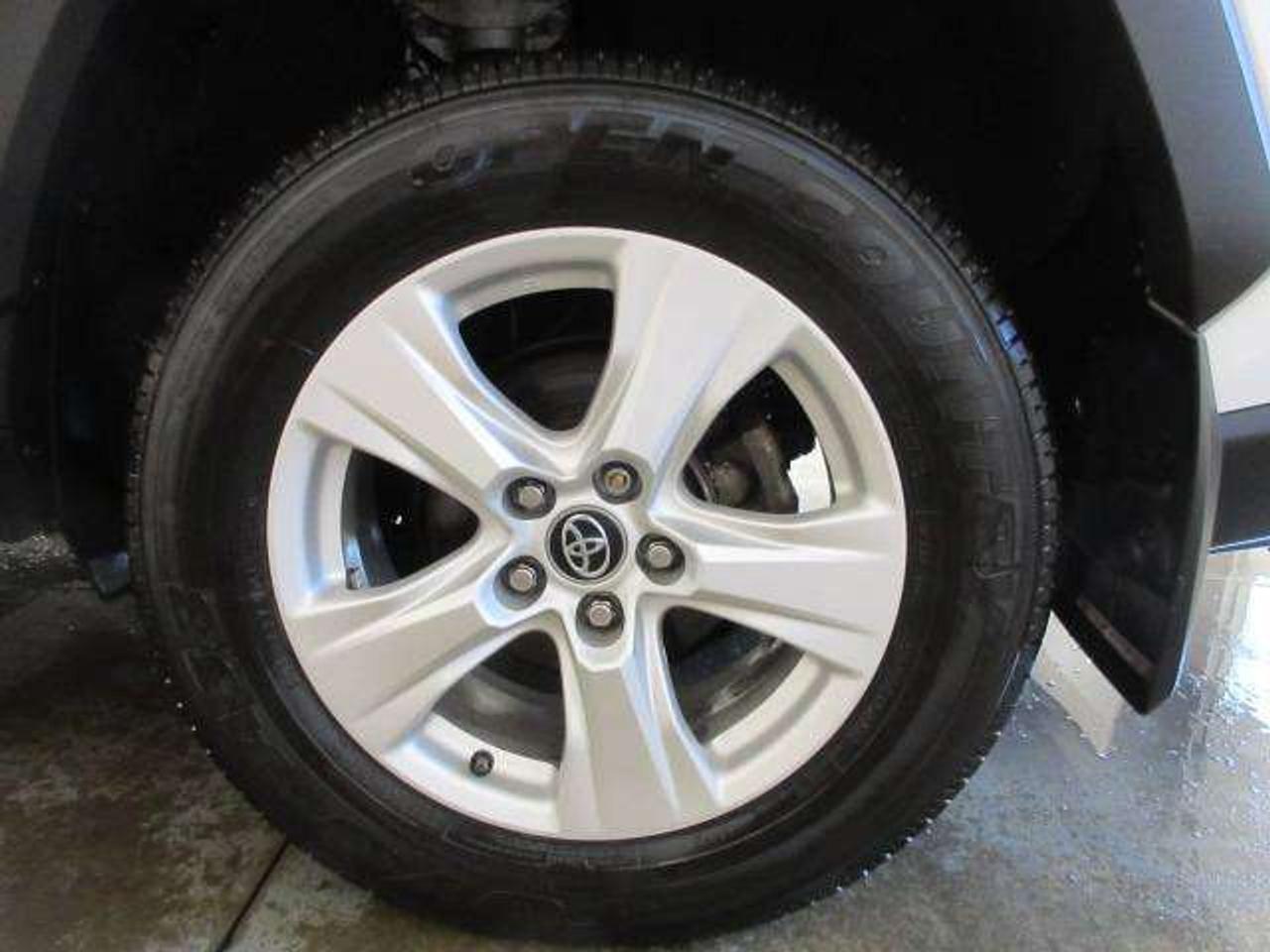 2021 Toyota RAV4 LE HYBRID AWD, HTD. SEATS, ALLOYS, 149K! Photo