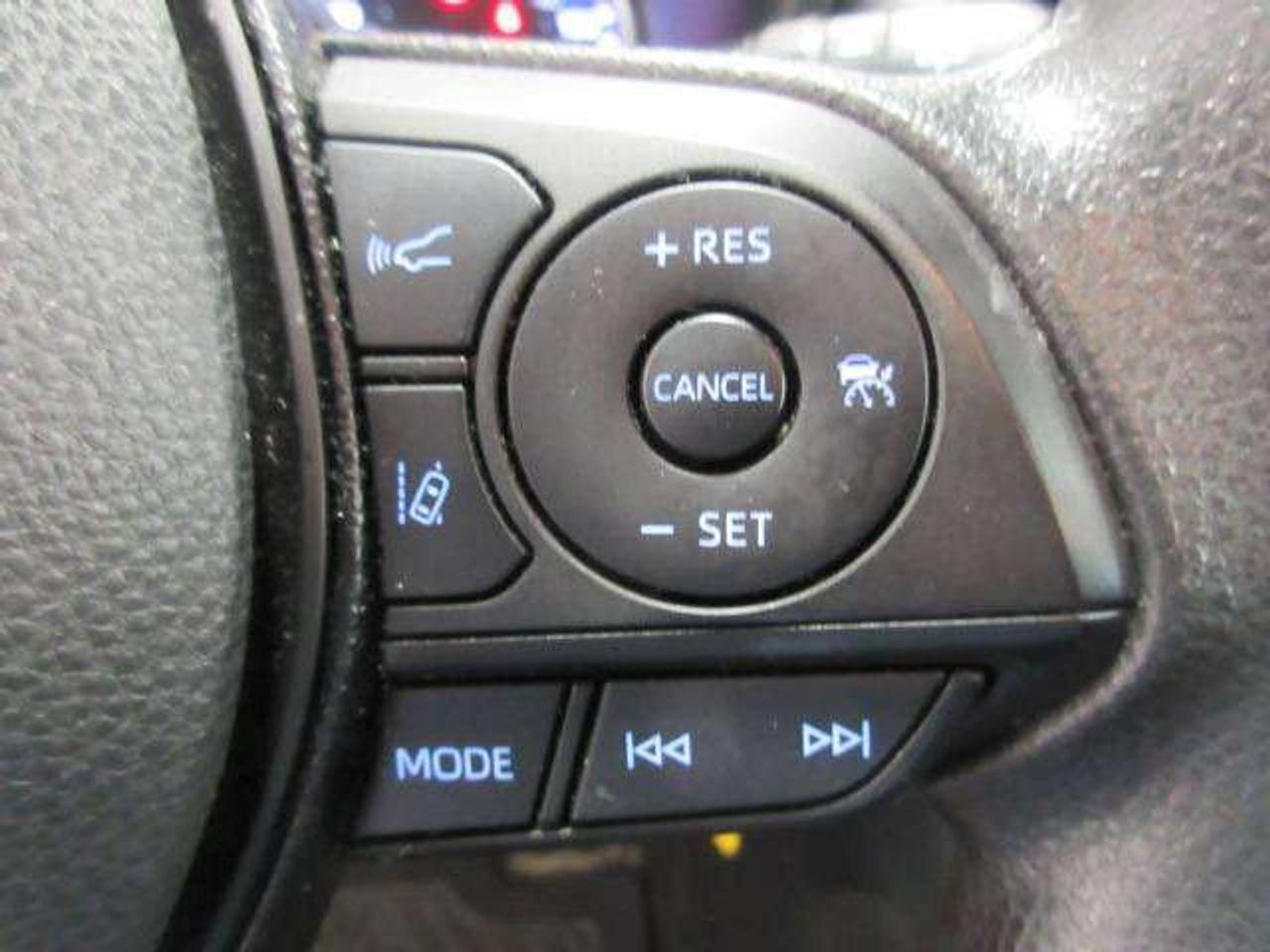 2021 Toyota RAV4 LE HYBRID AWD, HTD. SEATS, ALLOYS, 149K! Photo