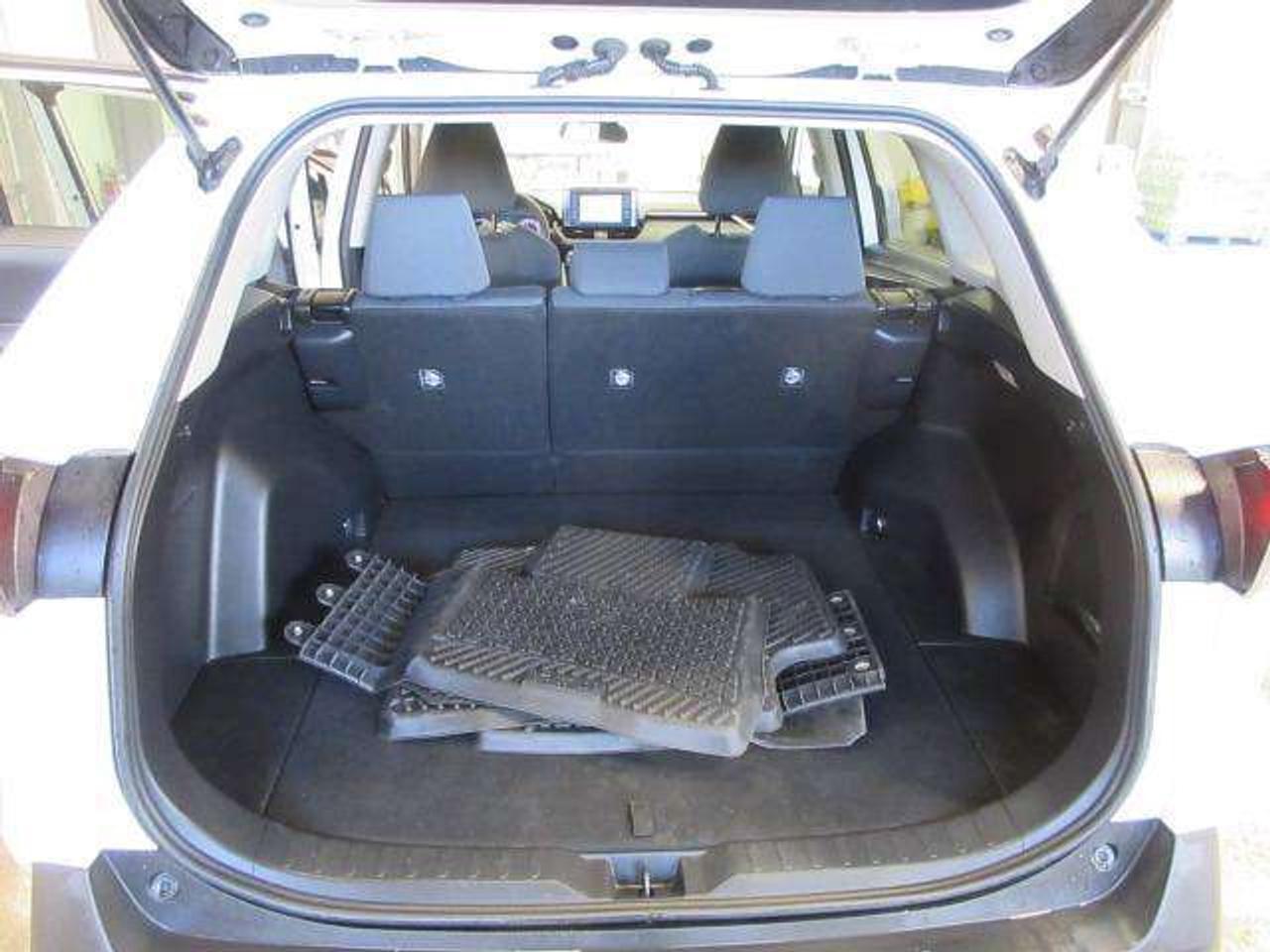 2021 Toyota RAV4 LE HYBRID AWD, HTD. SEATS, ALLOYS, 149K! Photo