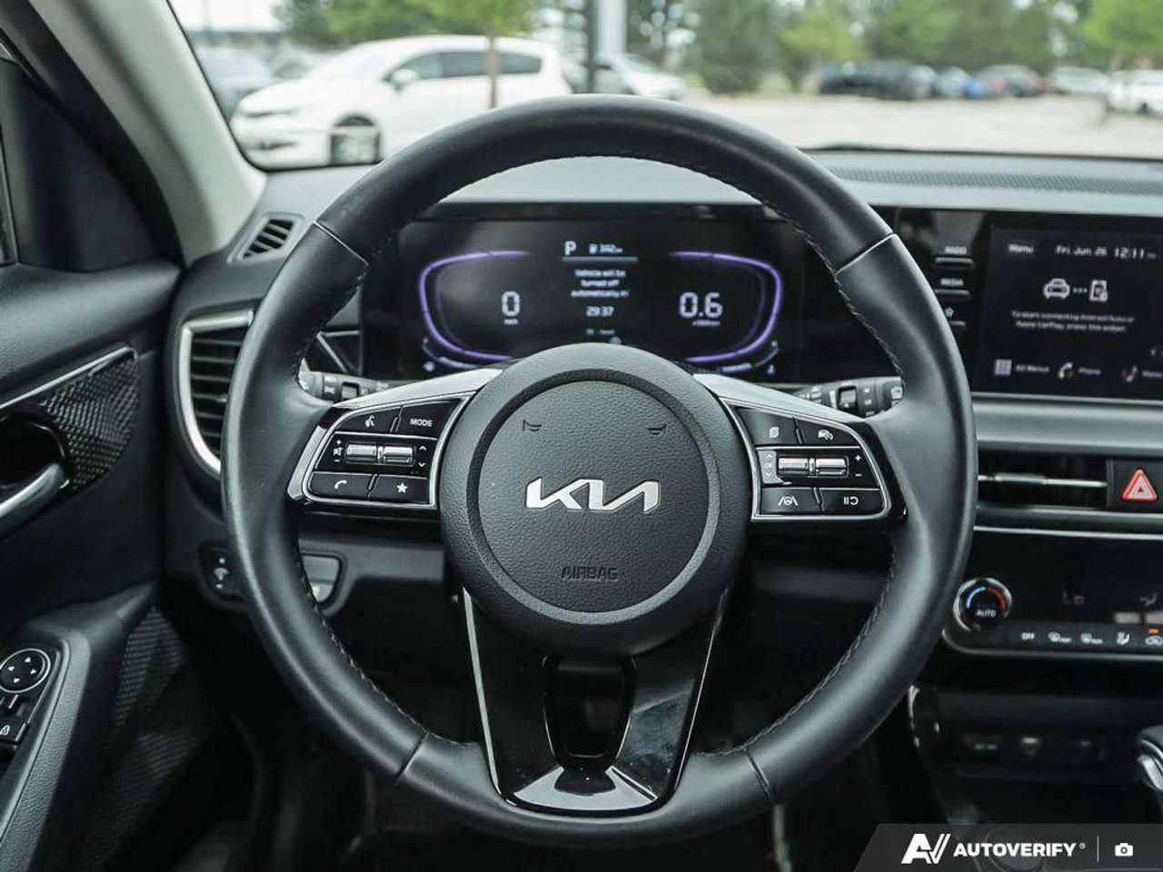 2026 Kia Seltos EX   AWD   Leather   Sunroof   Heated Seats & Steering Wheel   Apple CarPlay Photo