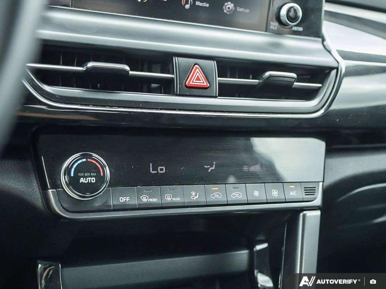 2026 Kia Seltos EX   AWD   Leather   Sunroof   Heated Seats & Steering Wheel   Apple CarPlay Photo