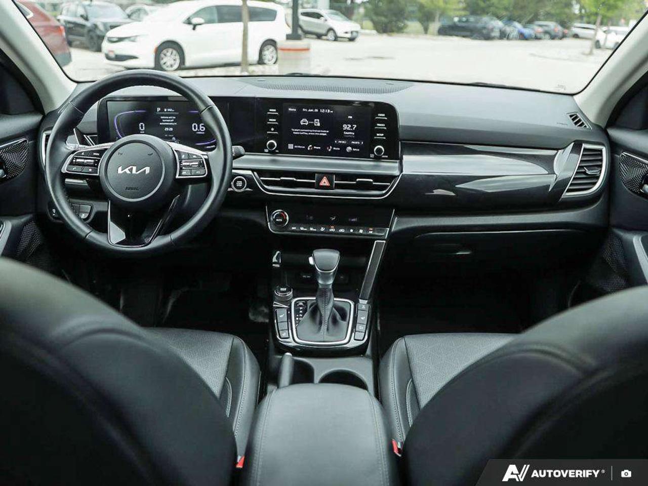2026 Kia Seltos EX   AWD   Leather   Sunroof   Heated Seats & Steering Wheel   Apple CarPlay Photo